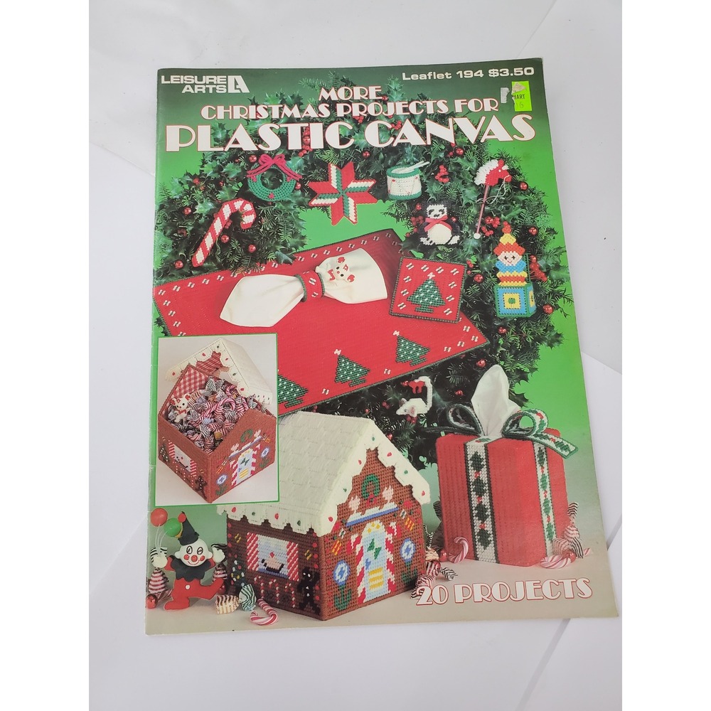 Vintage Leisure Arts More Christmas Projects for Plastic Canvas Leaflet 194 1981